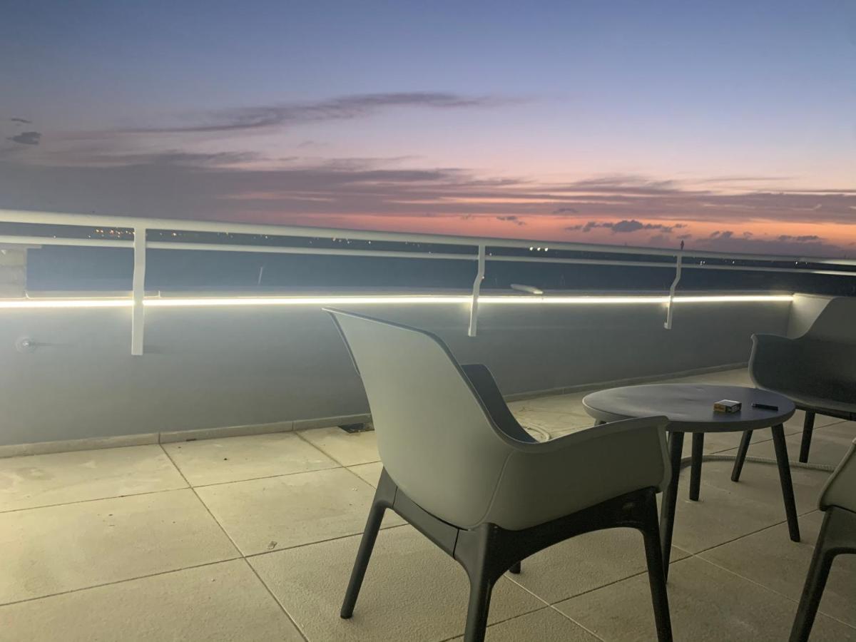 Penthouse Aureliana Attico Con Piscina A Roma Apartment ภายนอก รูปภาพ