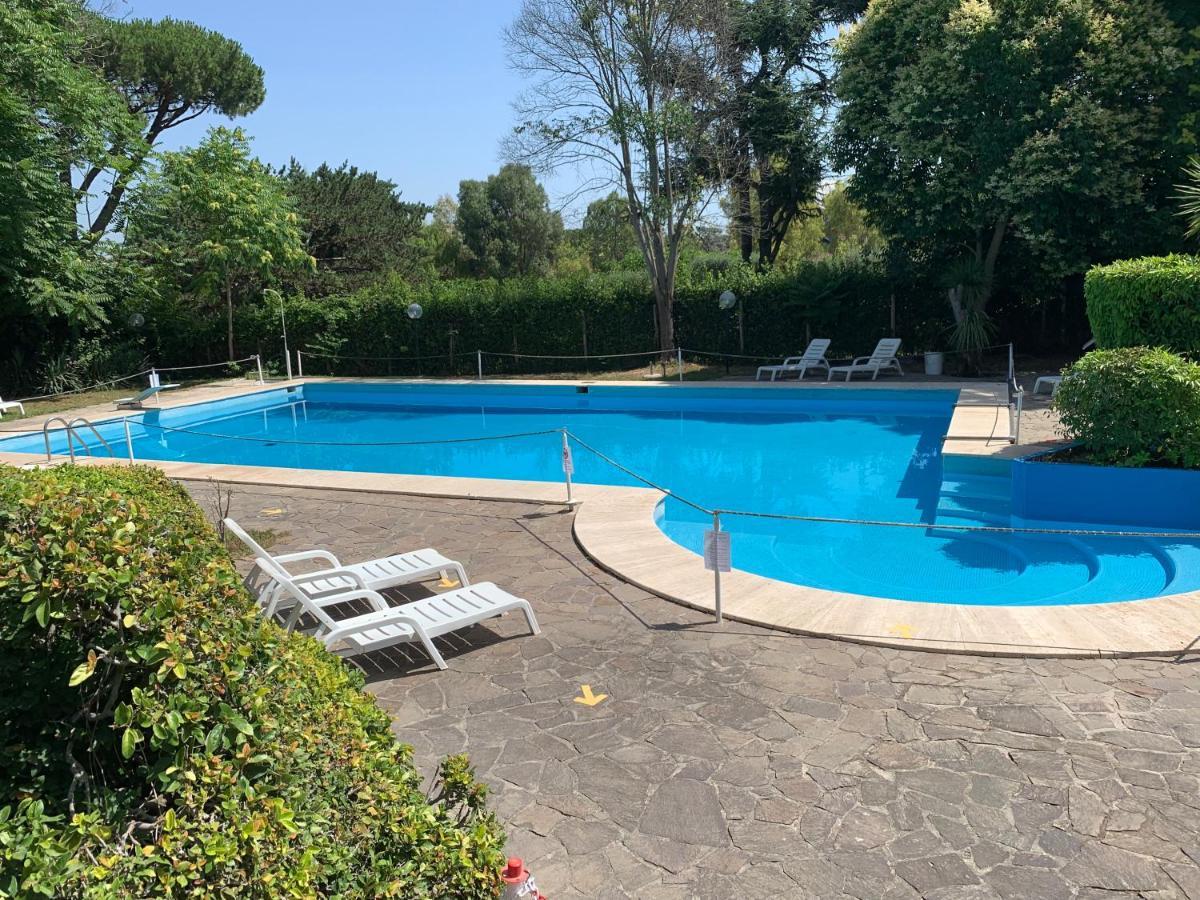 Penthouse Aureliana Attico Con Piscina A Roma Apartment ภายนอก รูปภาพ
